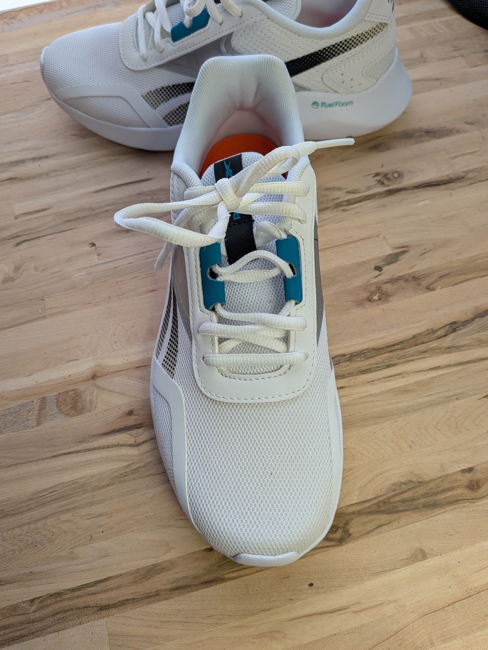 Reebok White Black Sneakers Energen Lux - Picture 6 of 7